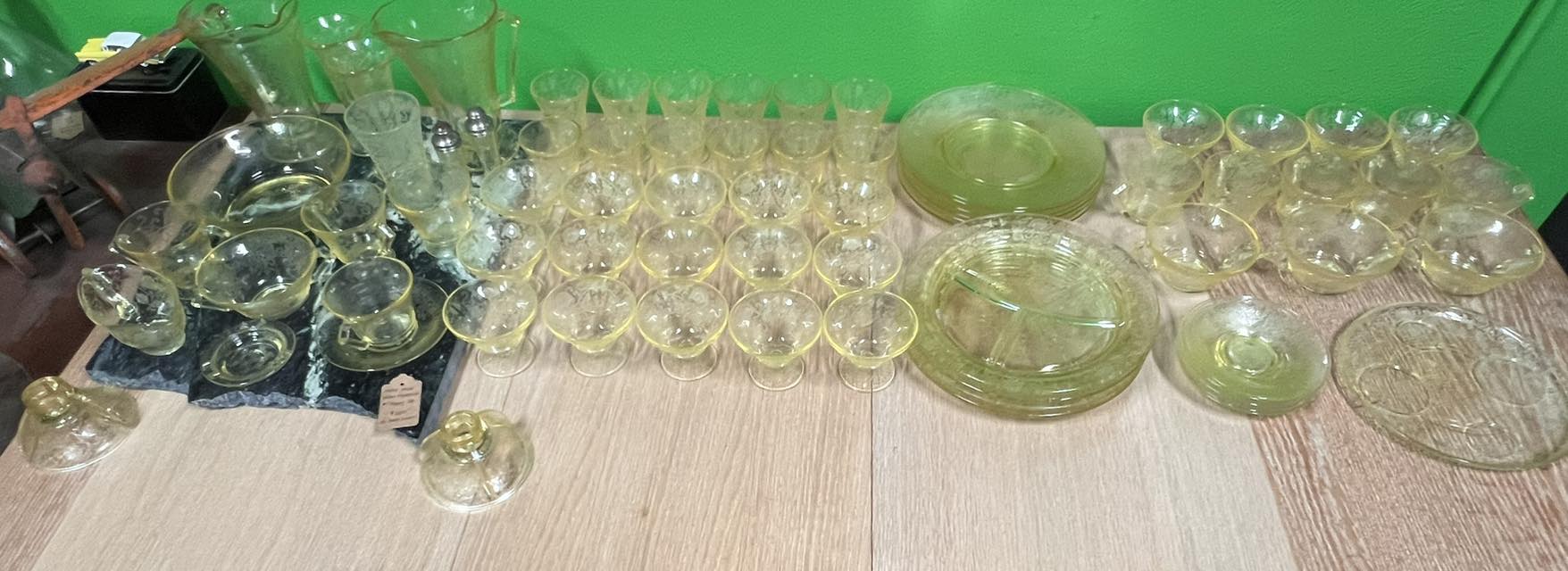 glass set 1.jpg